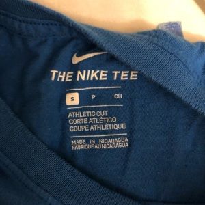 Nike shirt small size